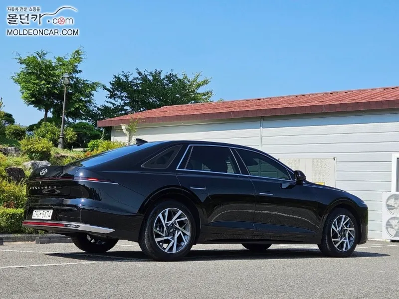 Hyundai (GN7) 2.5 2WD 2023 2/19