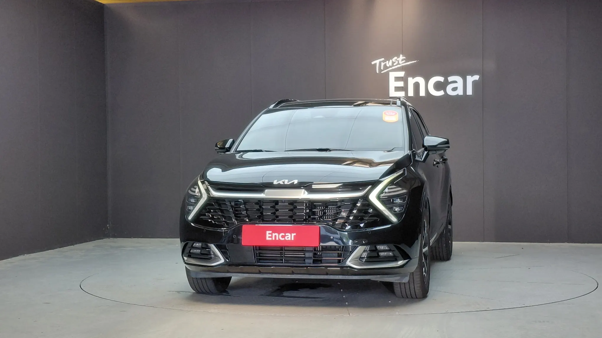 Kia 5 2WD 2023 2/5