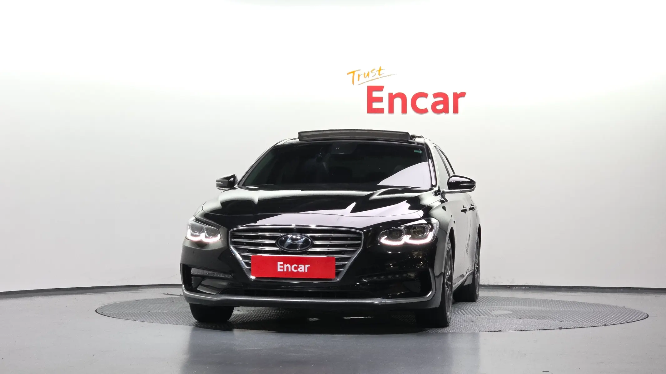 Hyundai IG 2018 3/35