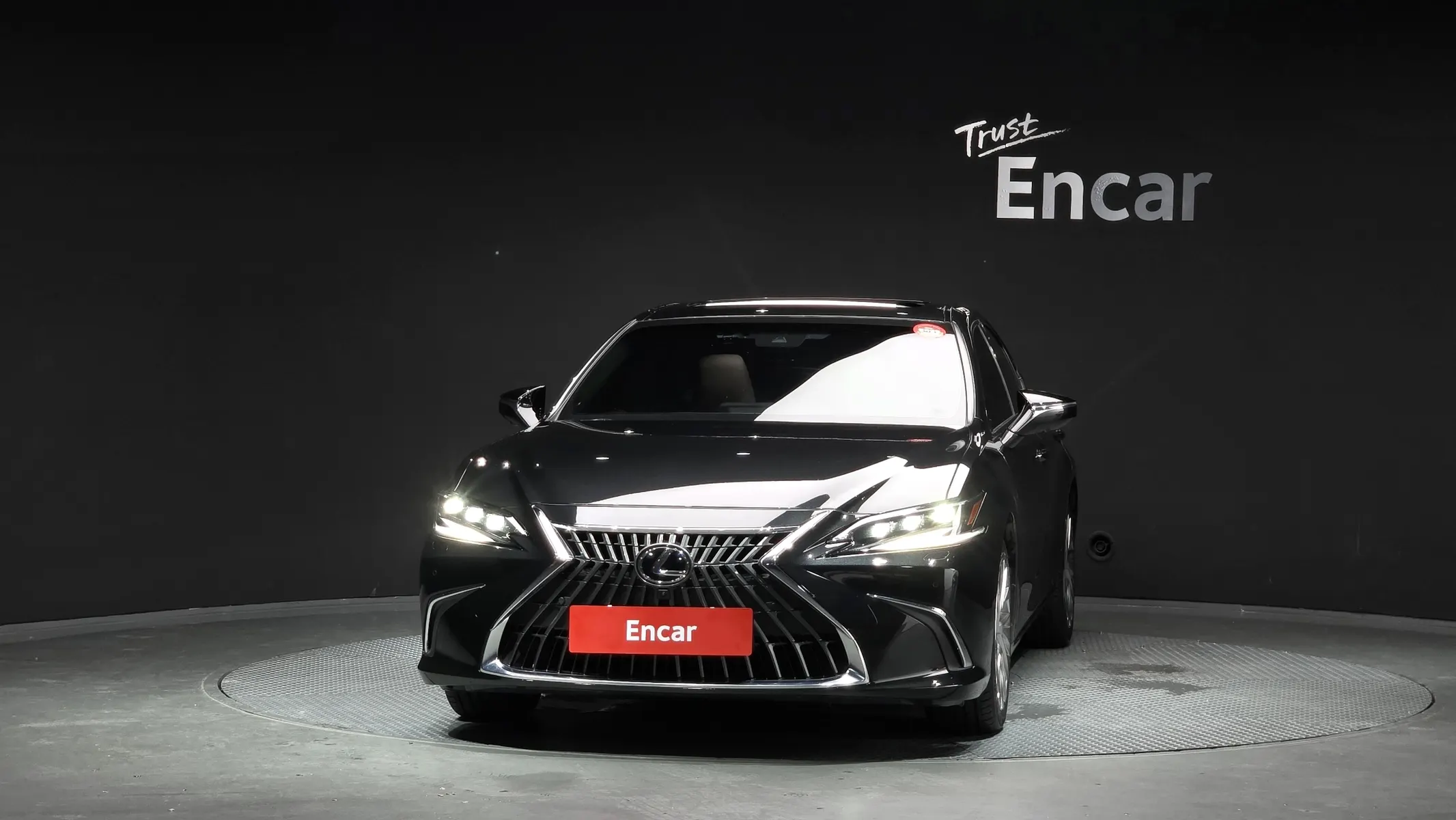 Lexus ES300h 7 2023 3/37