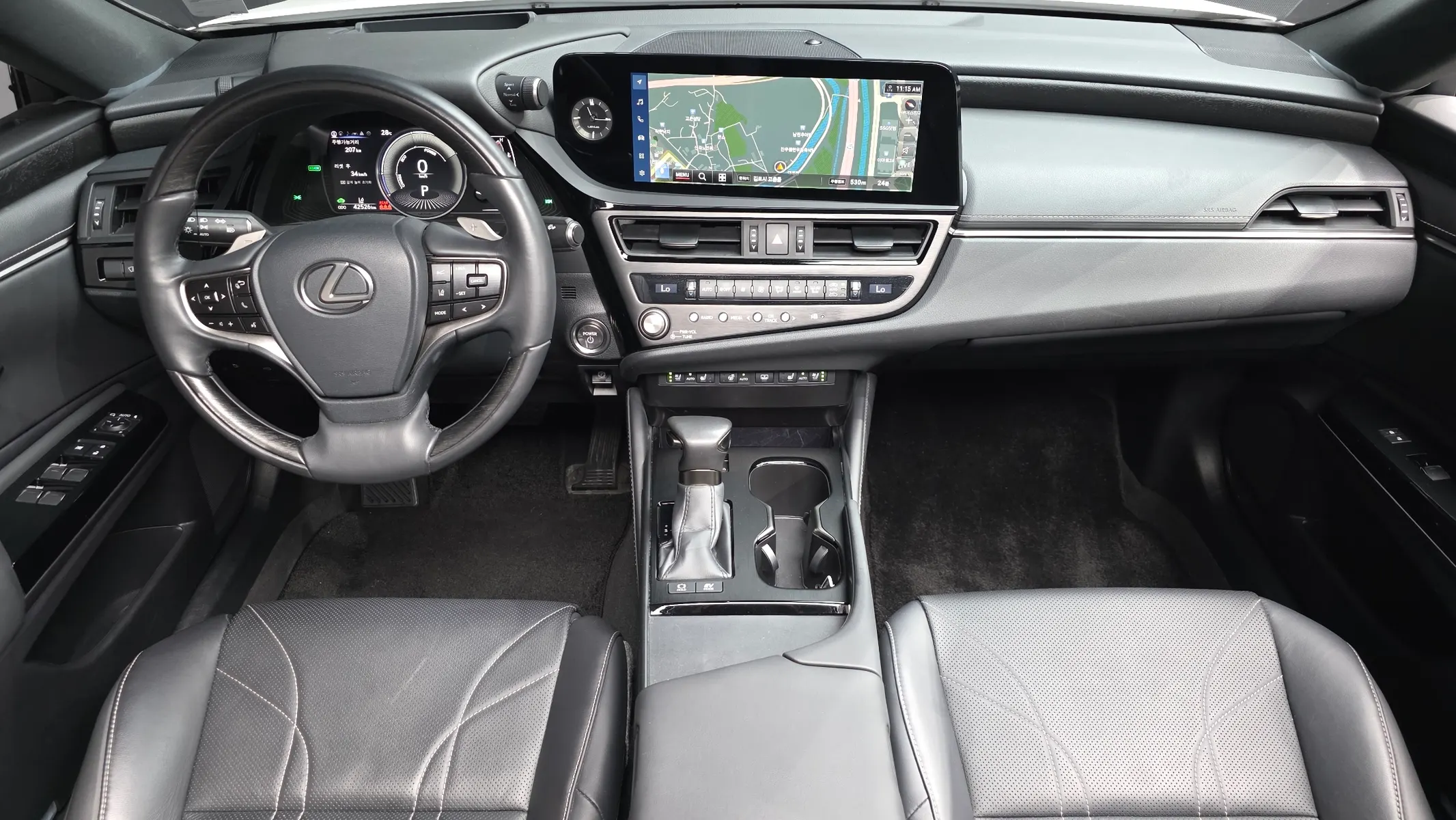 Lexus ES300h 7 2023 4/5