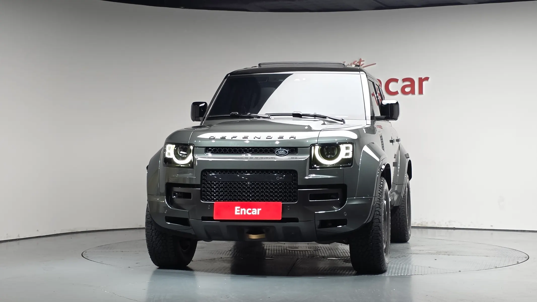 Land Rover (L663) 110 P635 1 2025 3/37