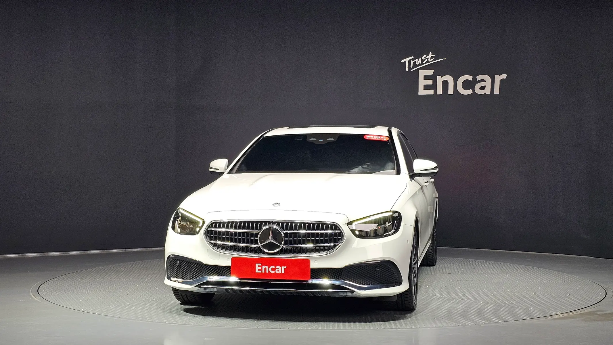 Mercedes-Benz E-Class W213 E250 2021 2/36