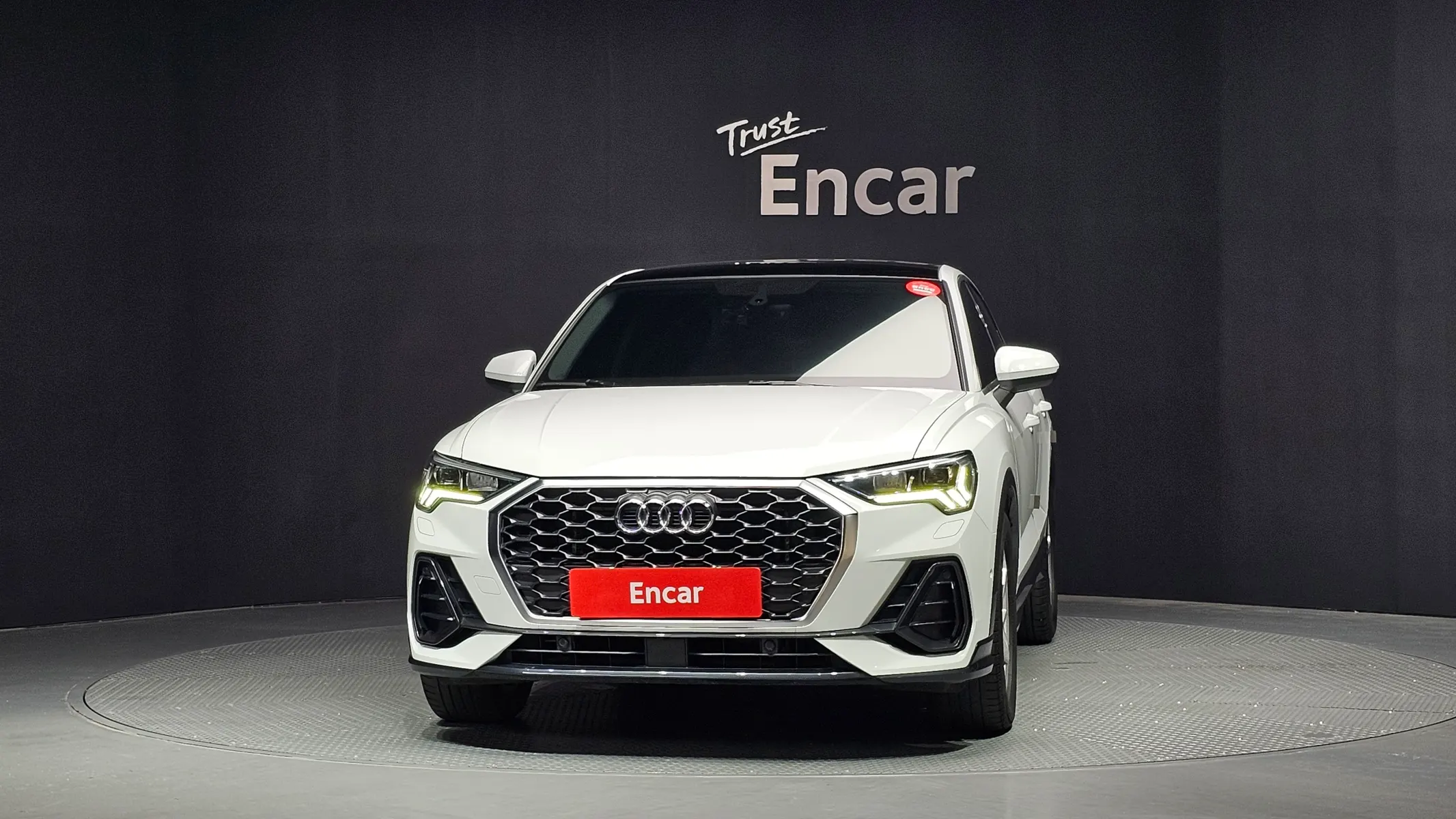 Audi Q3 (F3) 35 TDI 2020 3/32
