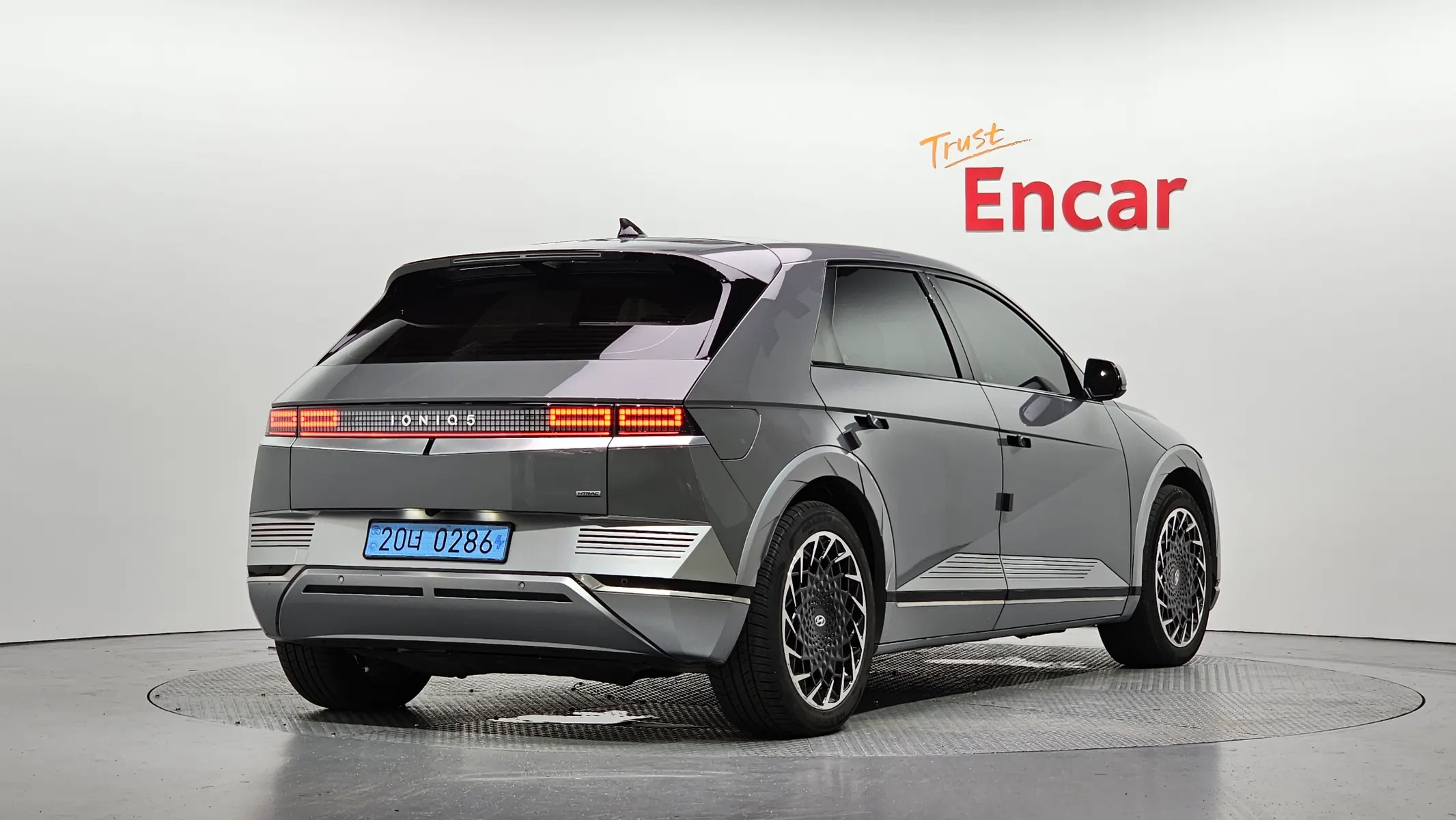 Hyundai Ioniq 5 AWD 2021 2/39