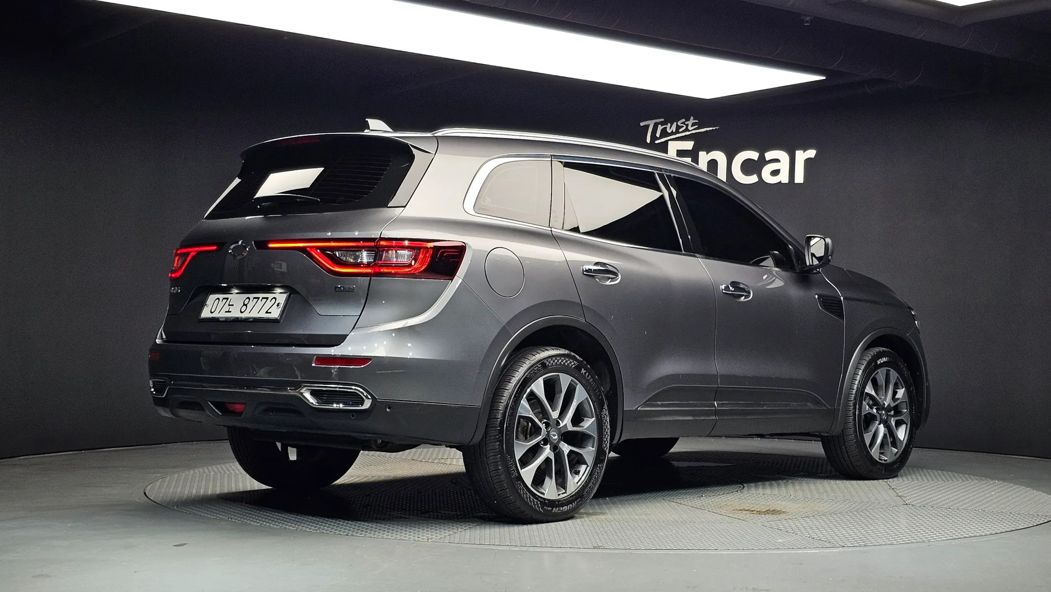 Renault Korea QM6 4WD RE 2017 2/35