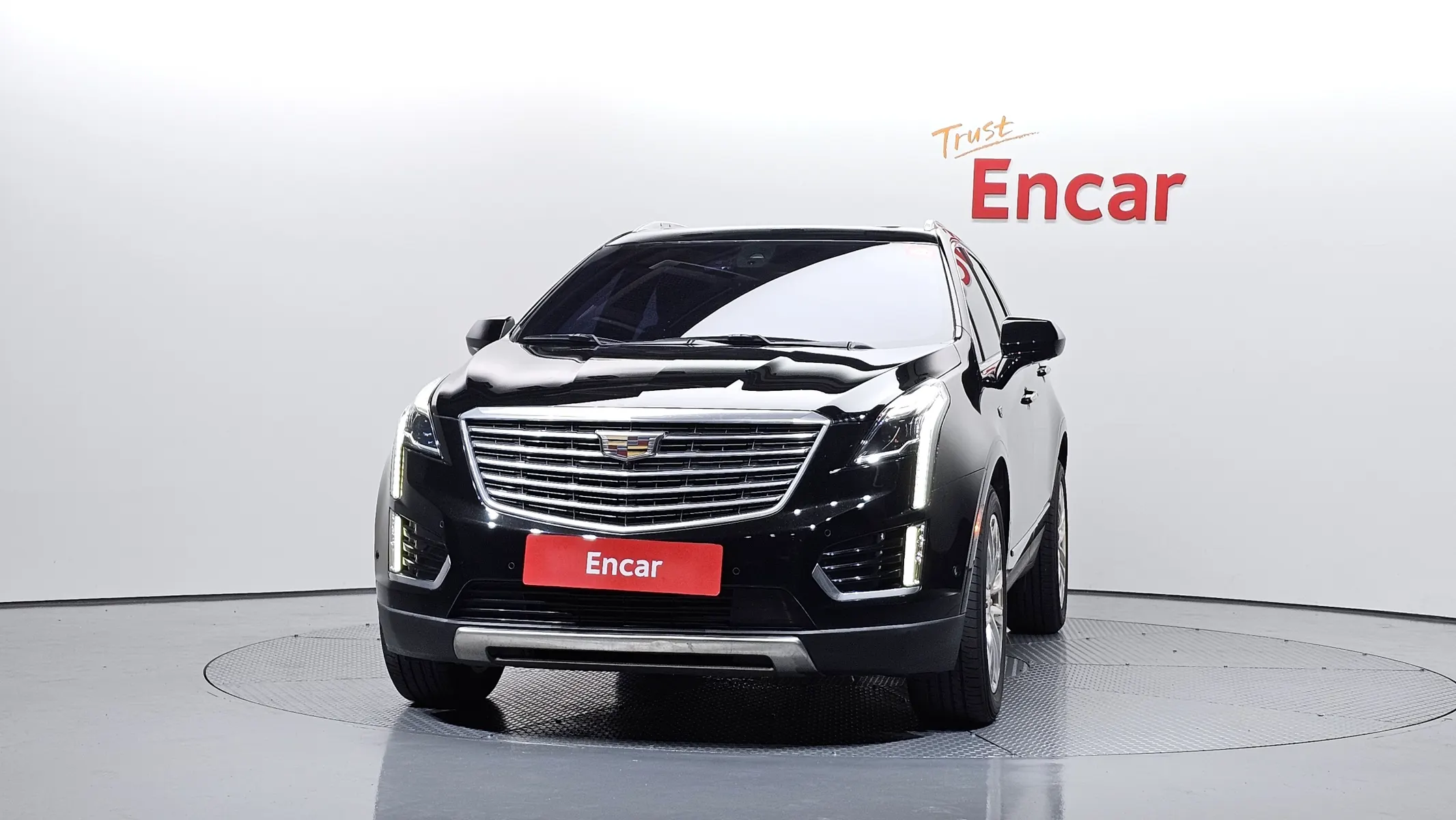Cadillac XT5 3.6 AWD 2018 2/5