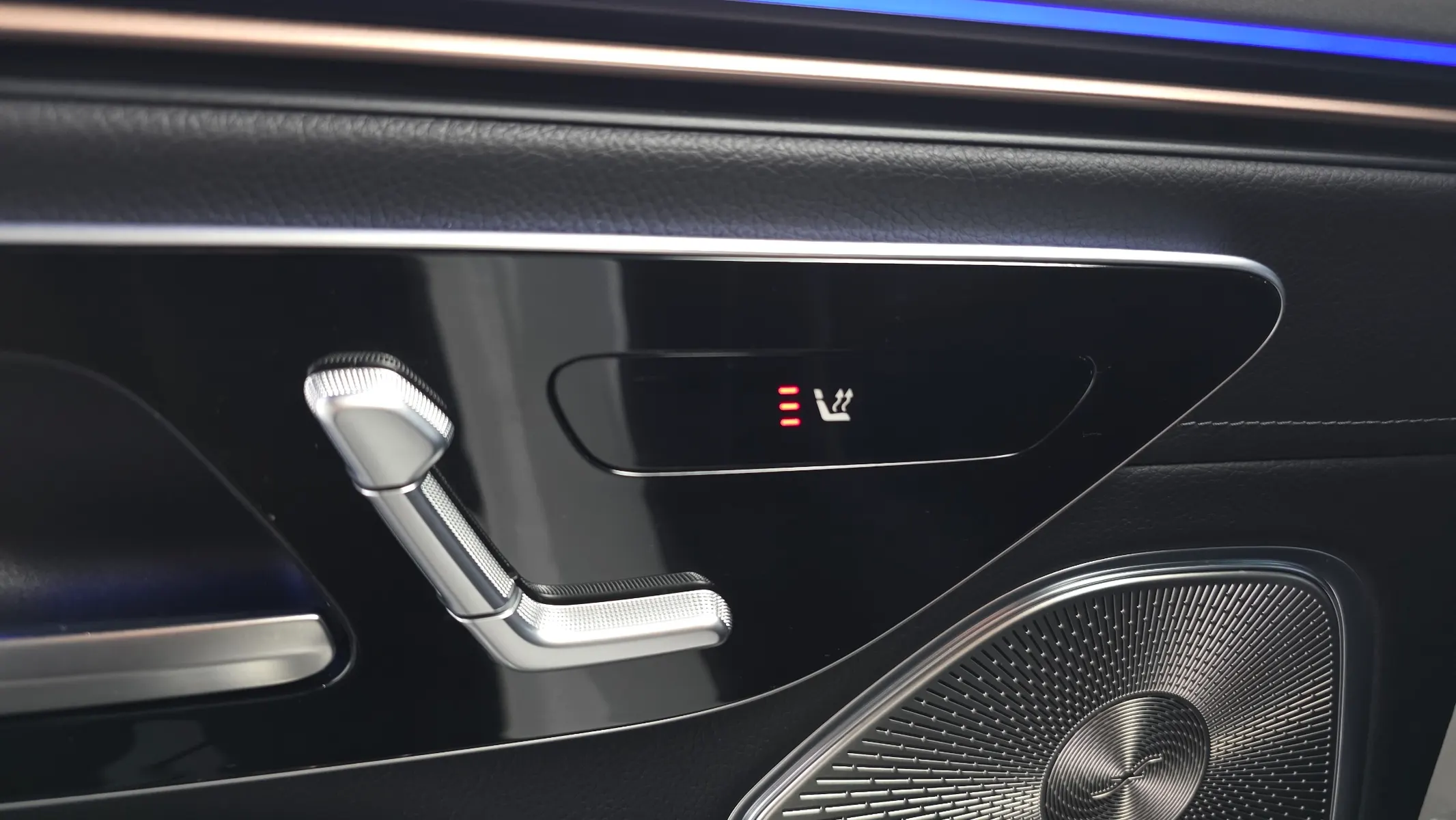 Mercedes-Benz EQS SUV X296 EQS450 4MATIC 2023 37/38
