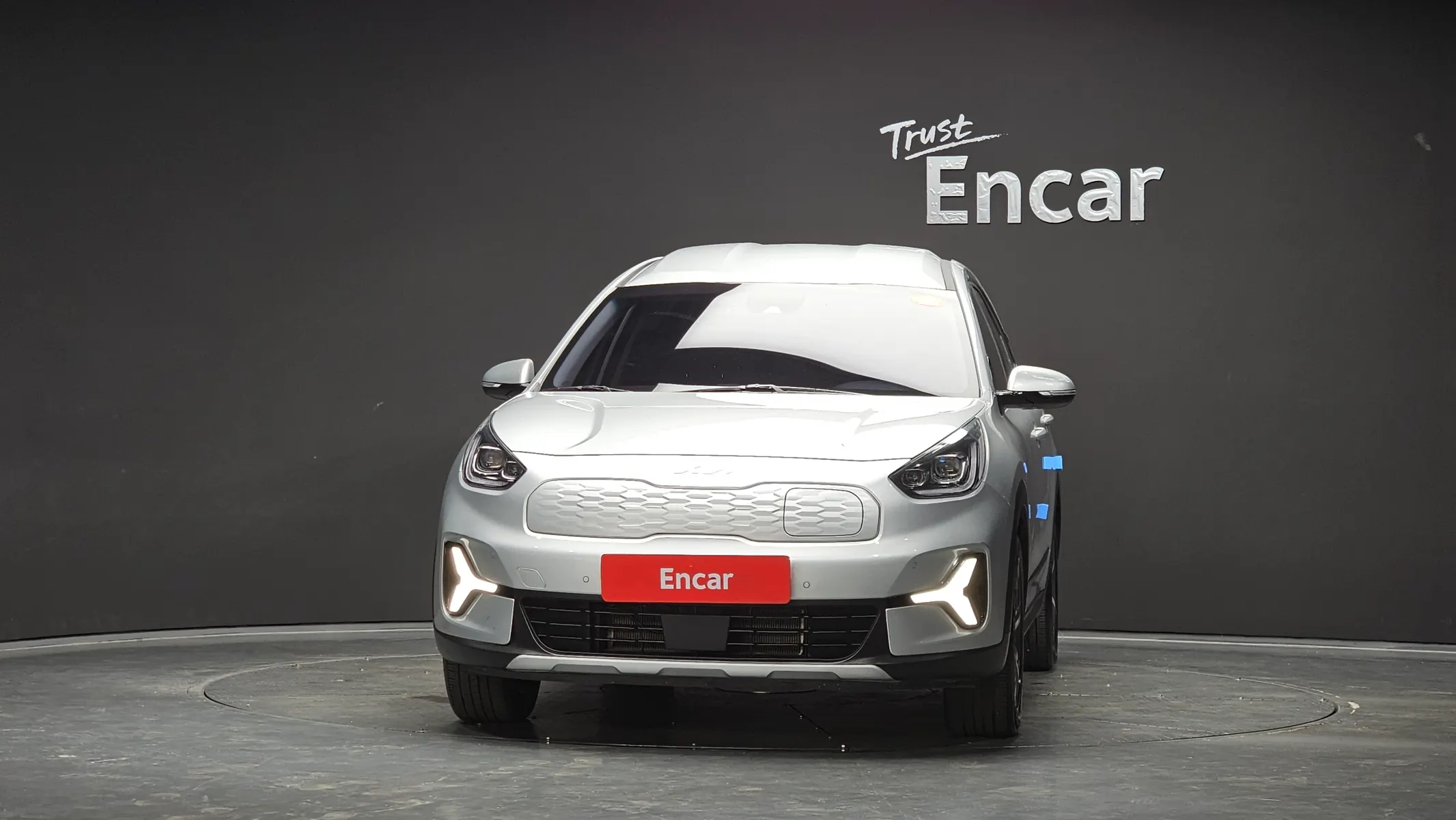 Kia 니로 플러스 2022 2/5
