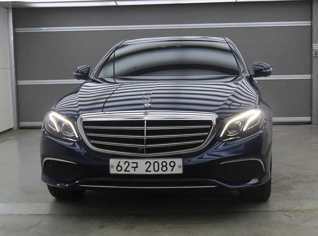 Mercedes-Benz E-Class W213 E300 4MATIC 2019 2/21