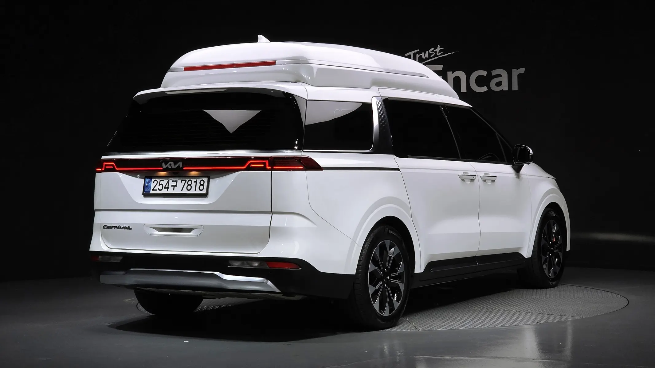 Kia Carnival 9 () 2021 2/21