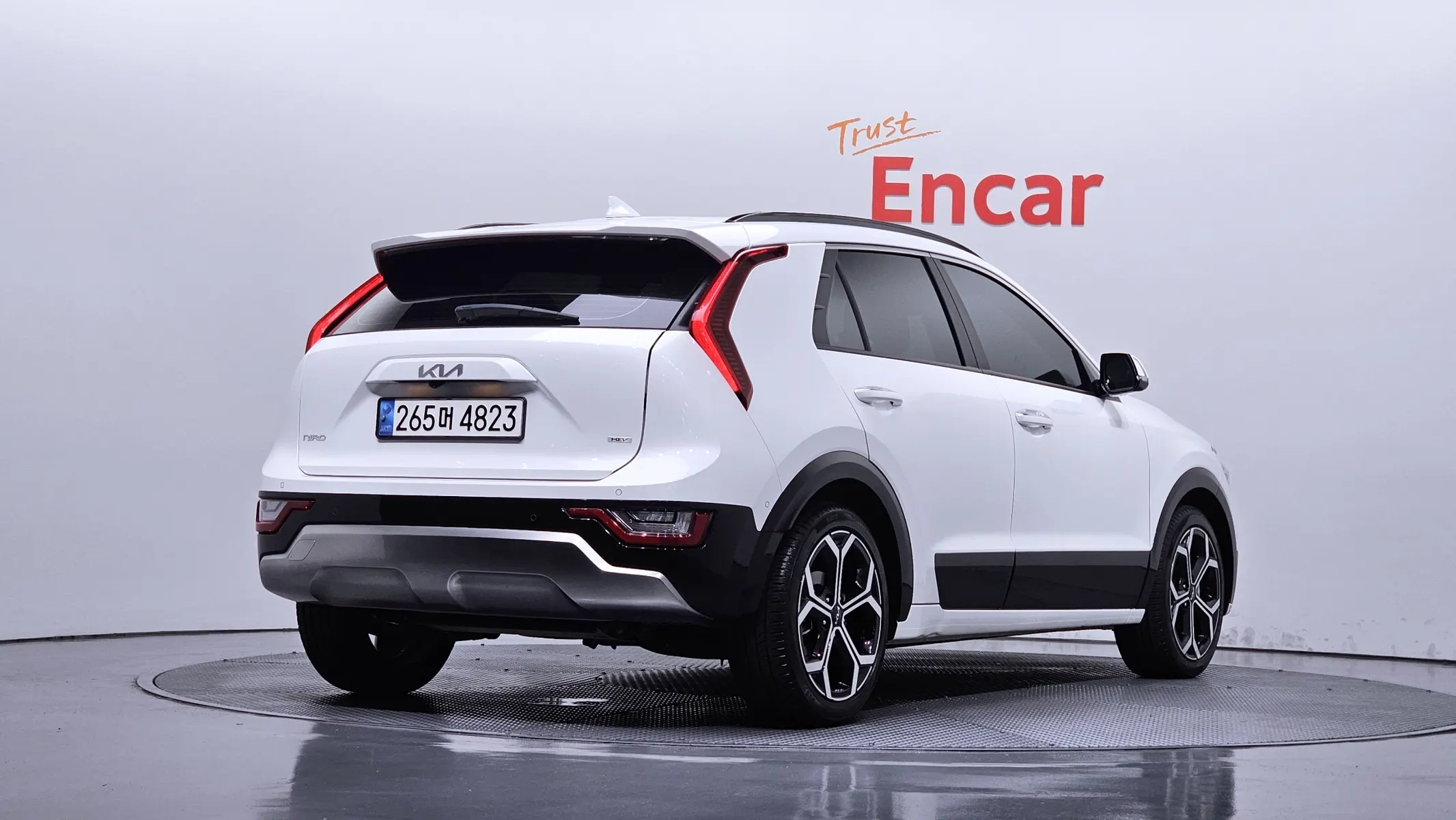 Kia 디 니로 2022 2/34