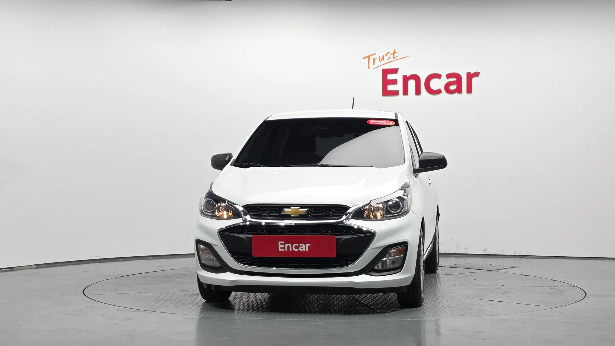 Chevrolet Spark LS 2018 2/5