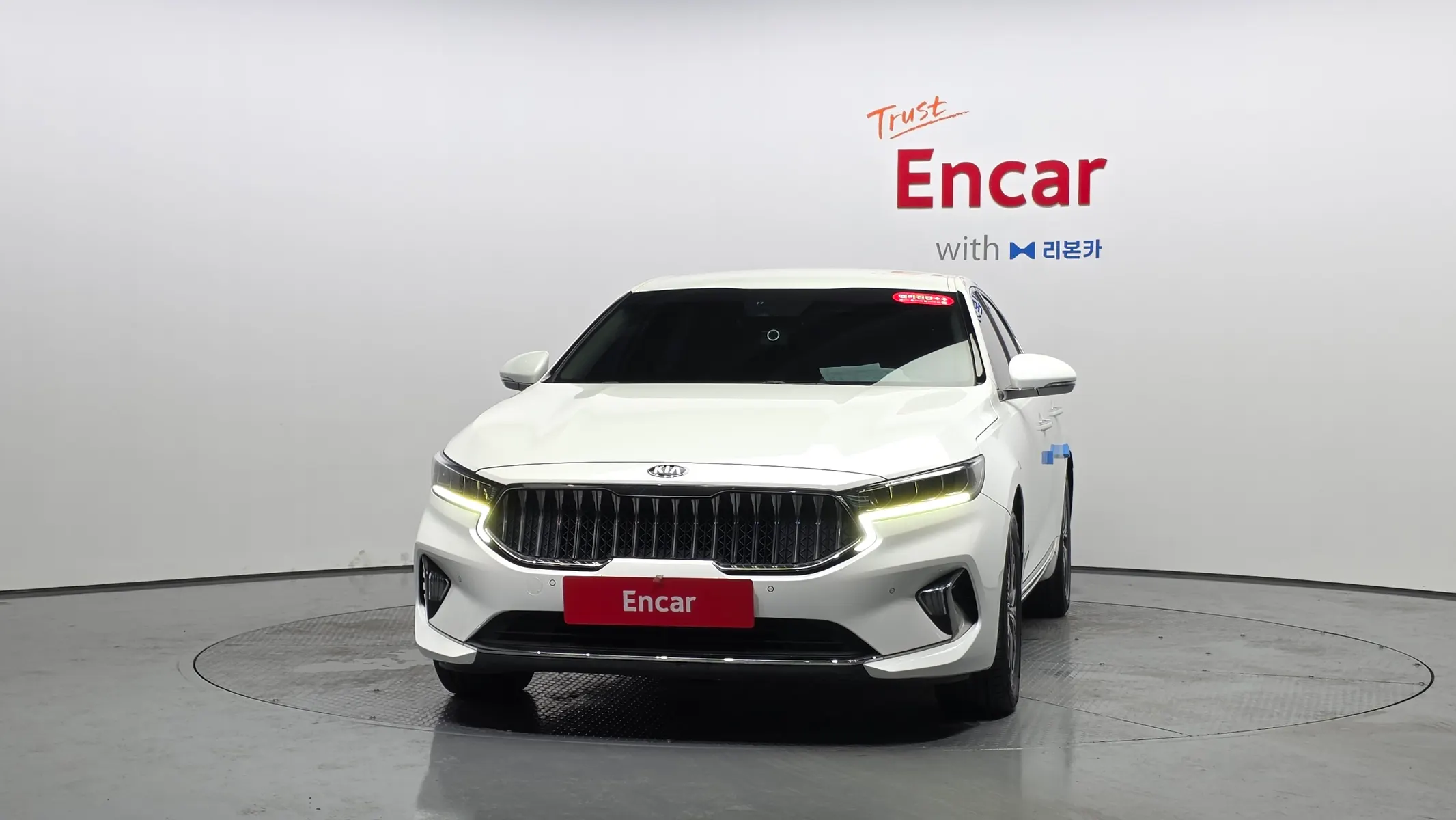 Kia K7 2019 2/5