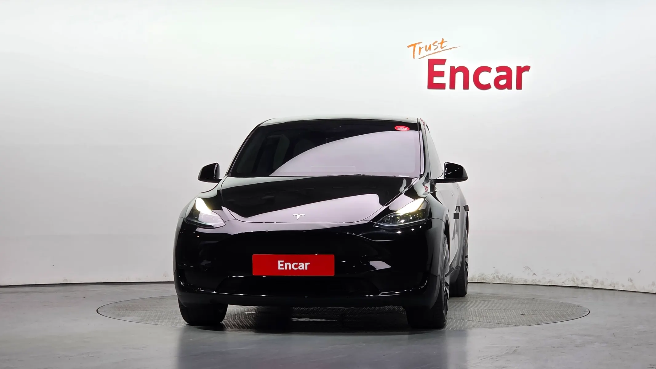 Tesla Y RWD 2023 3/33