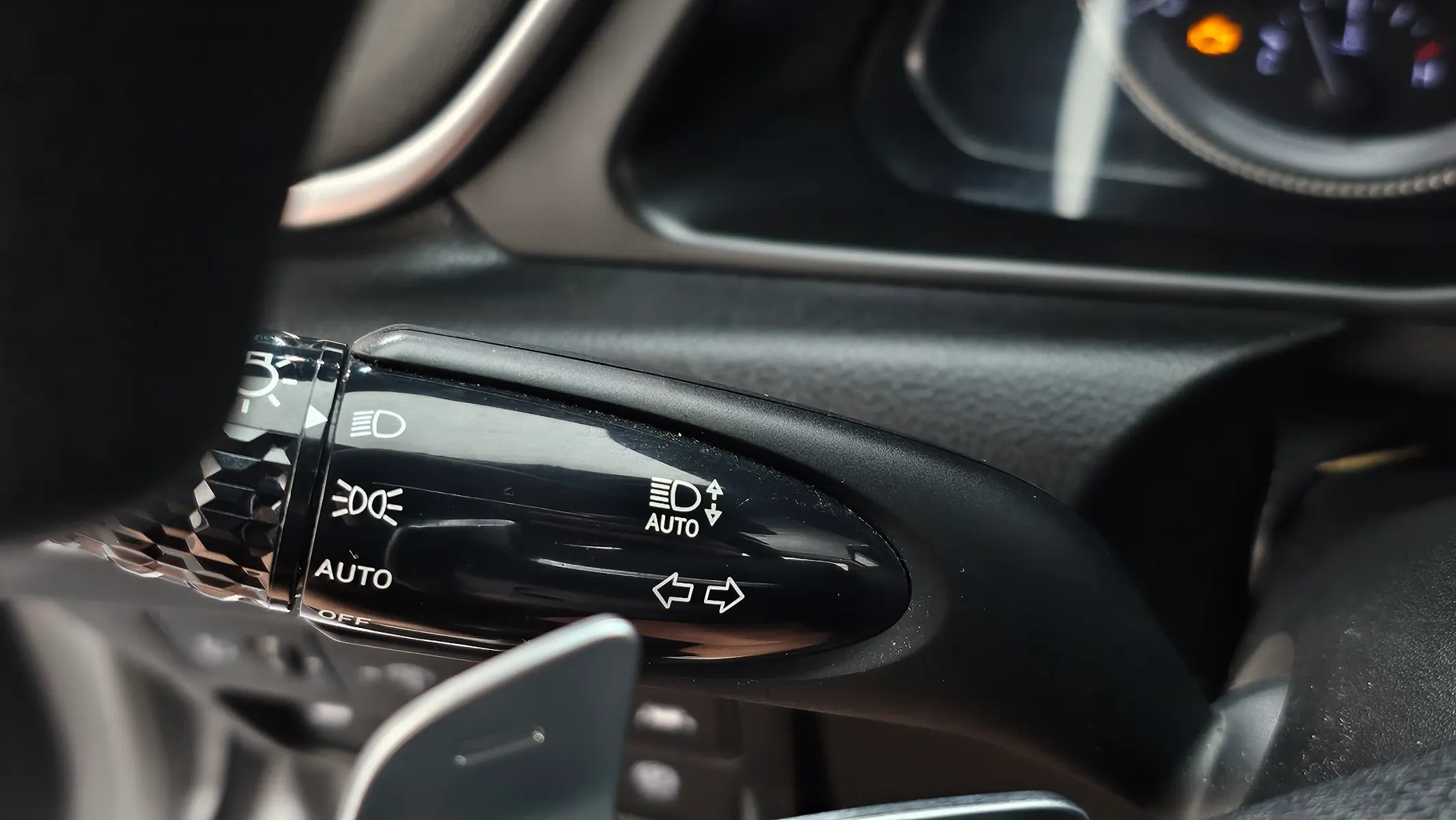 Hyundai (DN8) 2.0 LPG() 2021 31/32