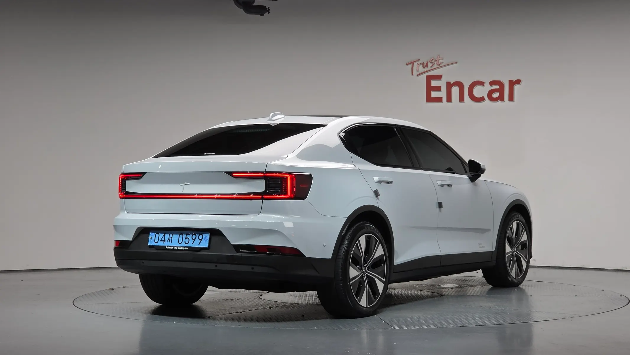 Polestar 2 2024 2/33