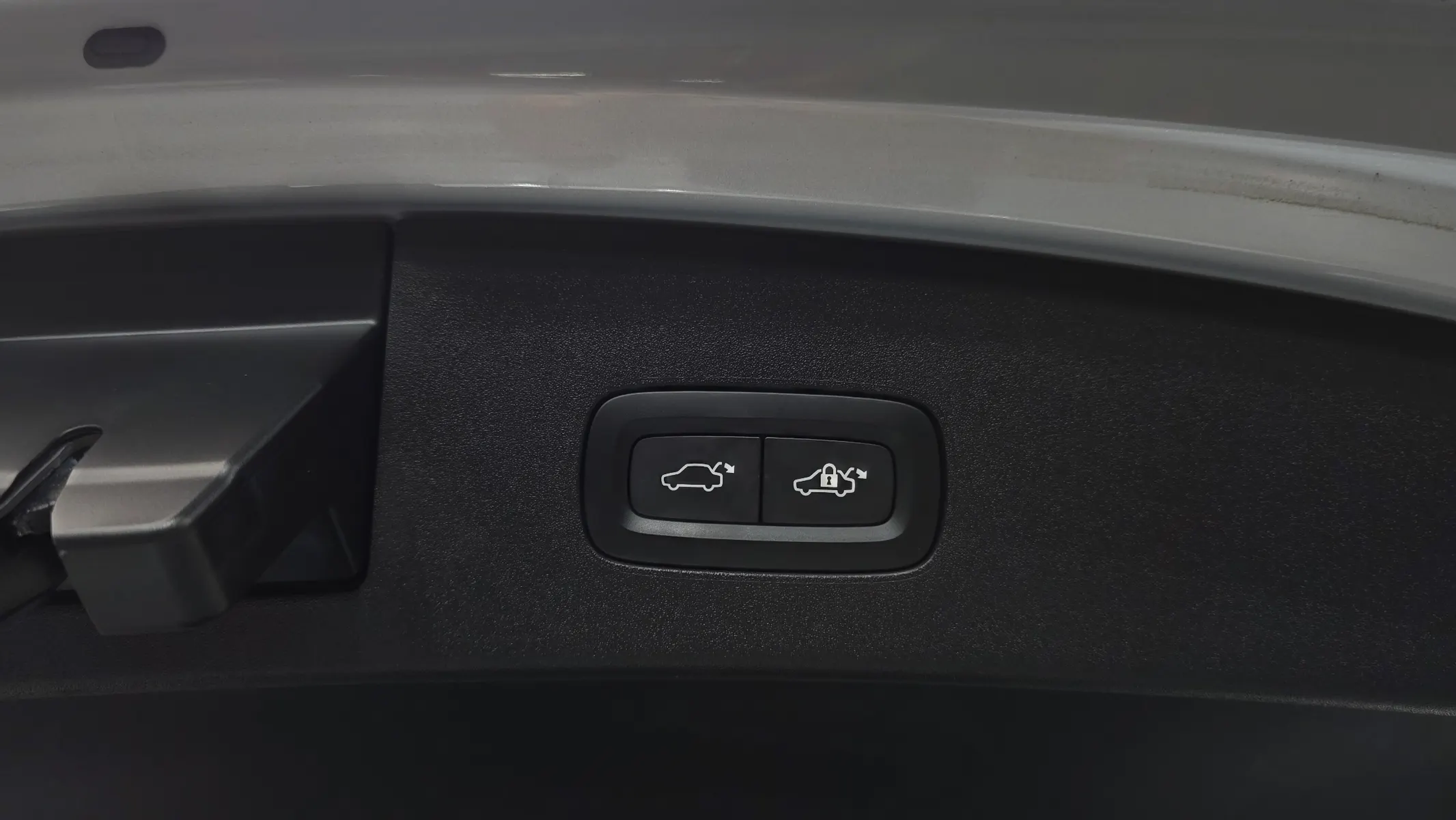 Polestar 2 2024 32/33