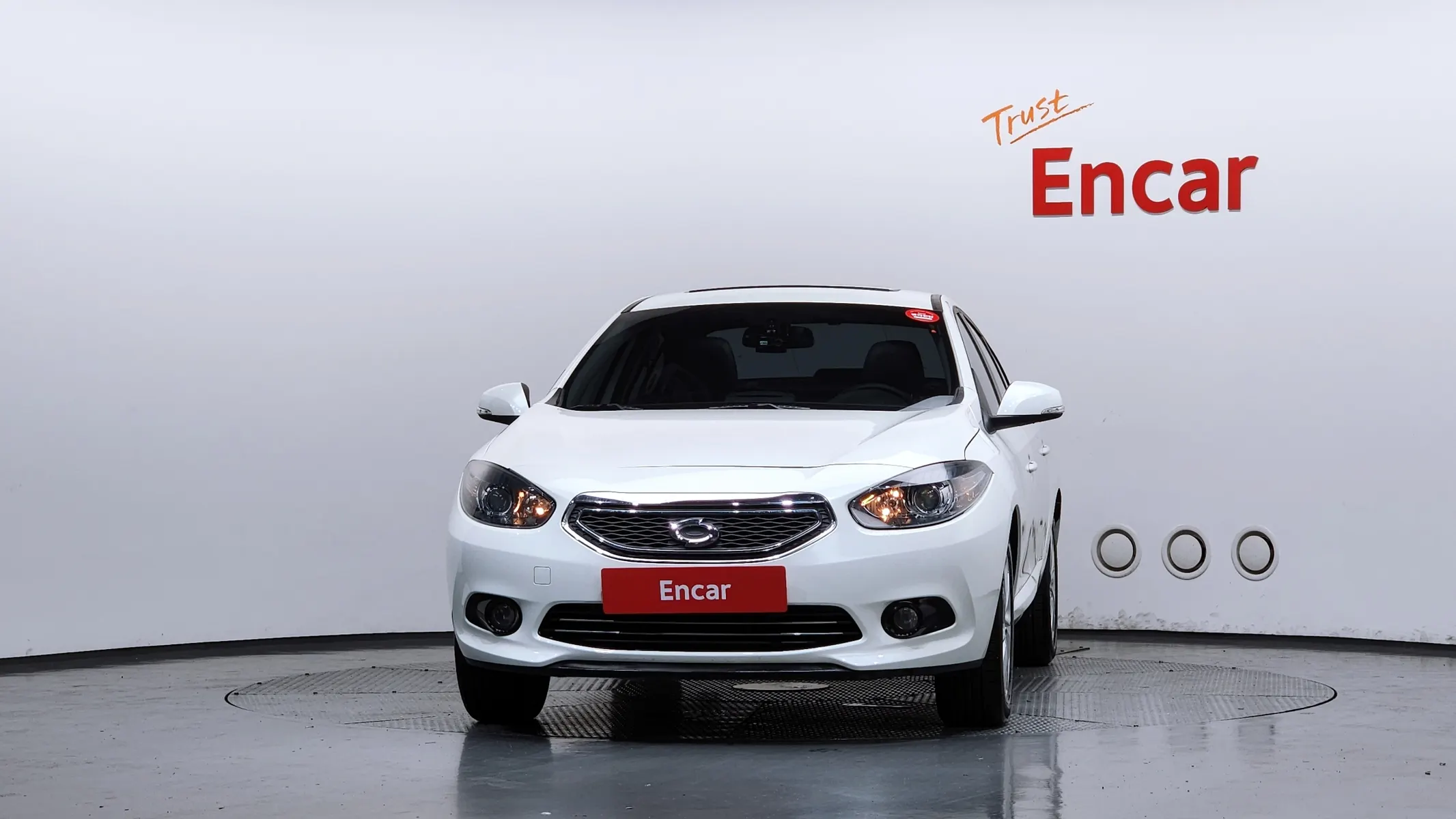 Renault Korea SM3 RE 2012 2/5
