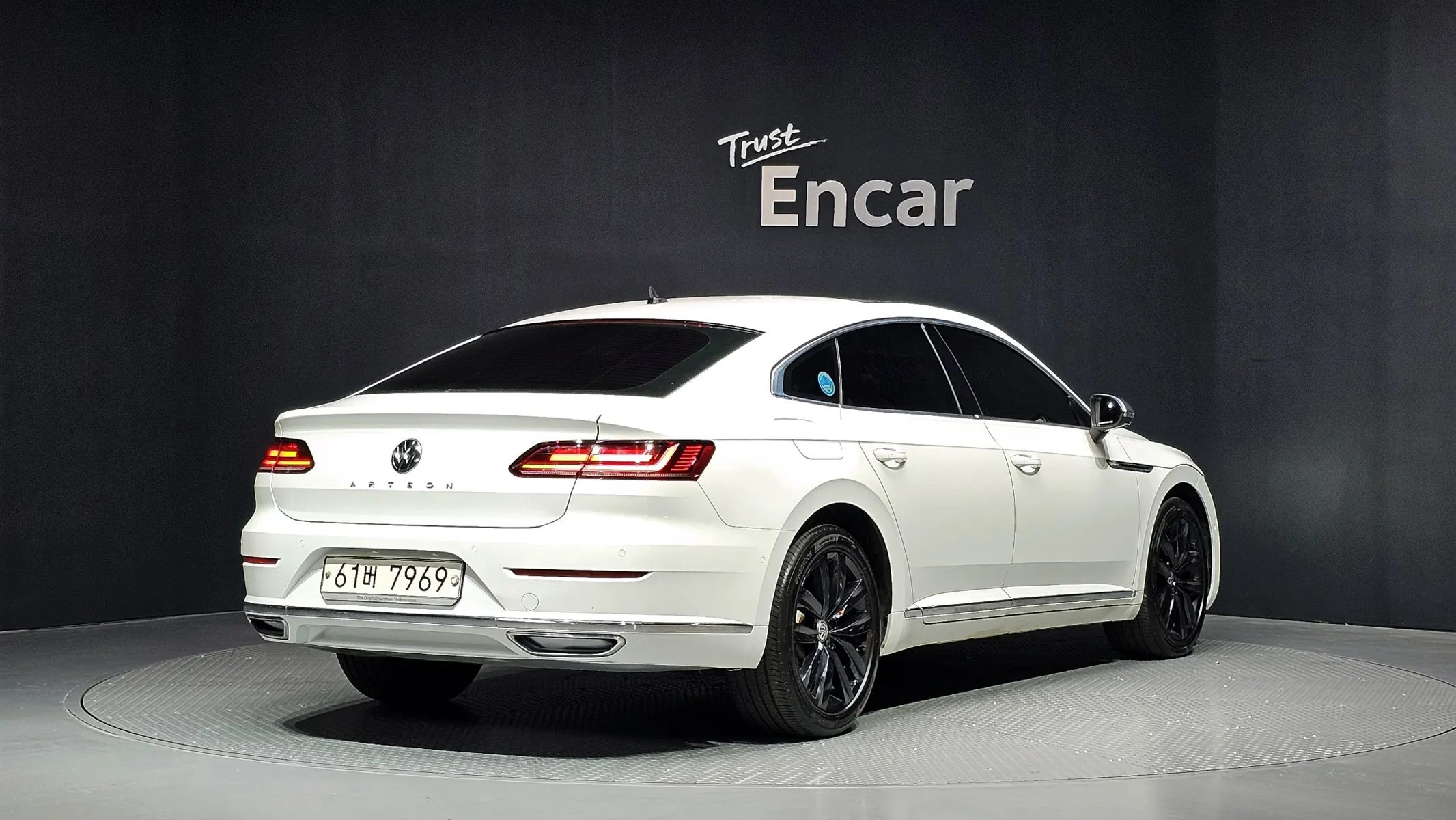 Volkswagen 아테온 2.0 TDI 2019 2/38