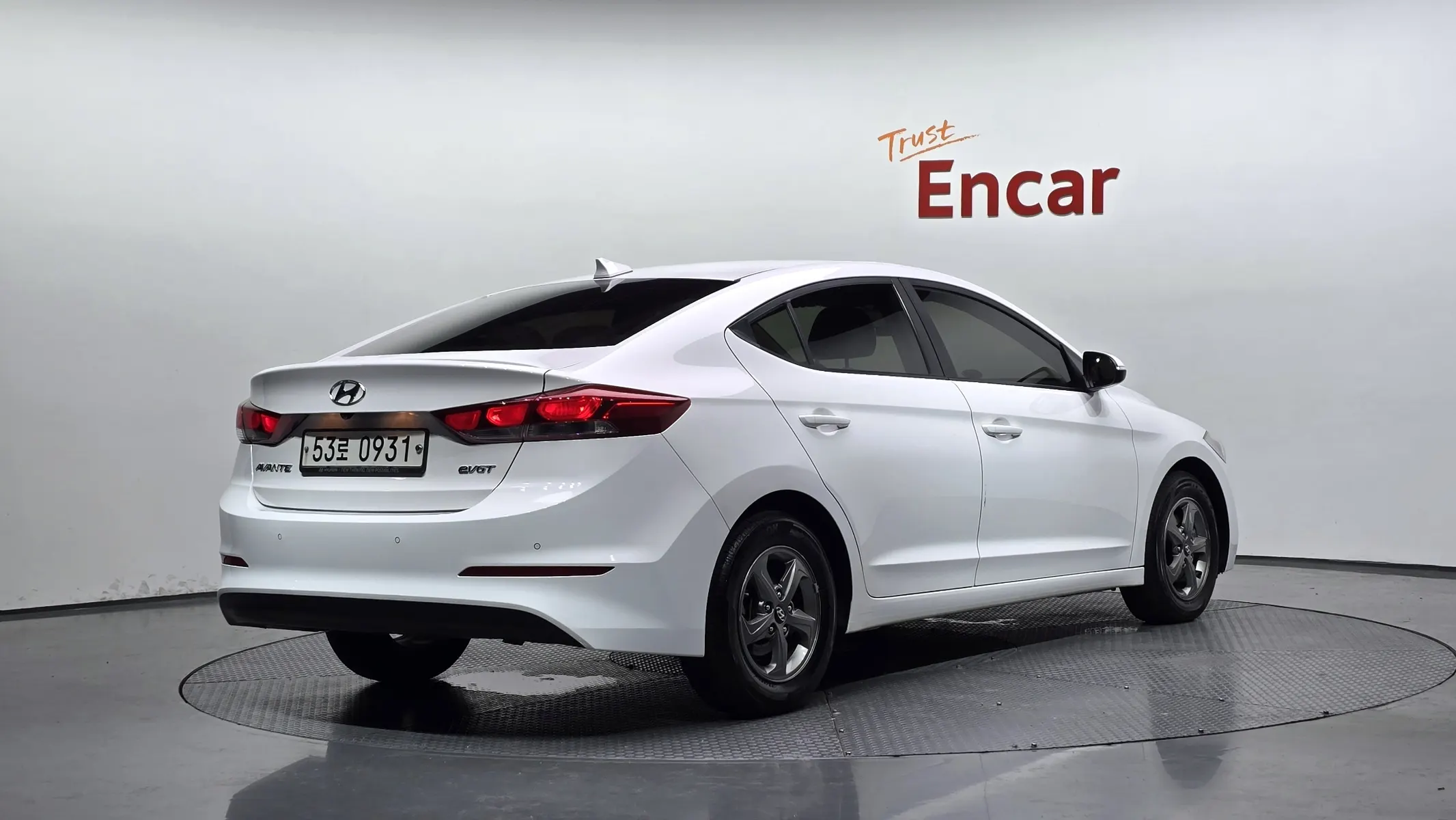 Hyundai AD 1.6 e-VGT 2016 2/31