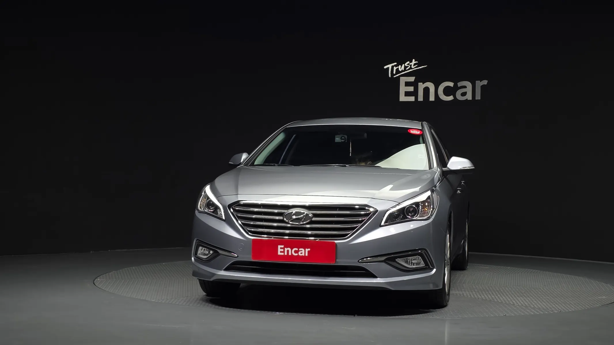 Hyundai LF 2.0 2015 2/5