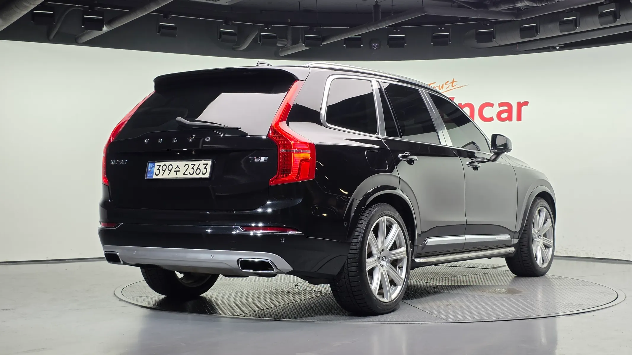 Volvo XC90 2 T8 2018 2/37