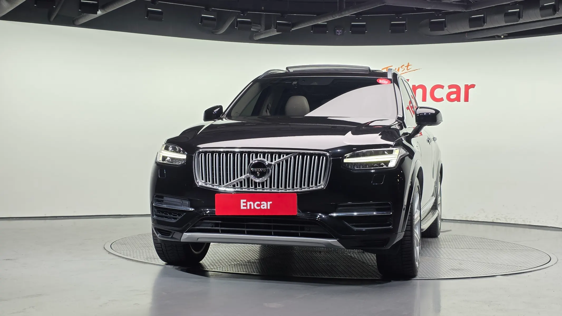 Volvo XC90 2 T8 2018 3/37