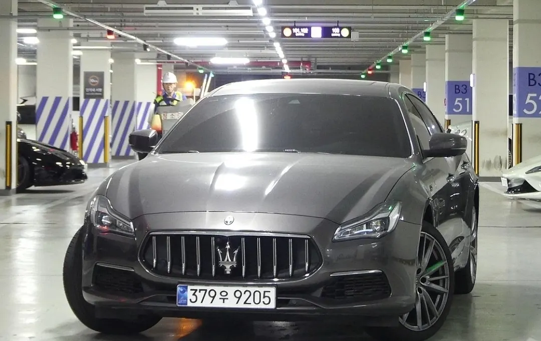 Maserati 콰트로포르테 3.0 GT 2022 2/19