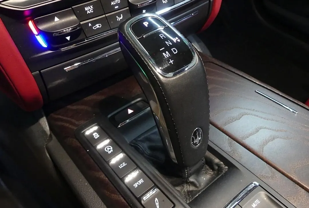 Maserati 콰트로포르테 3.0 GT 2022 18/19