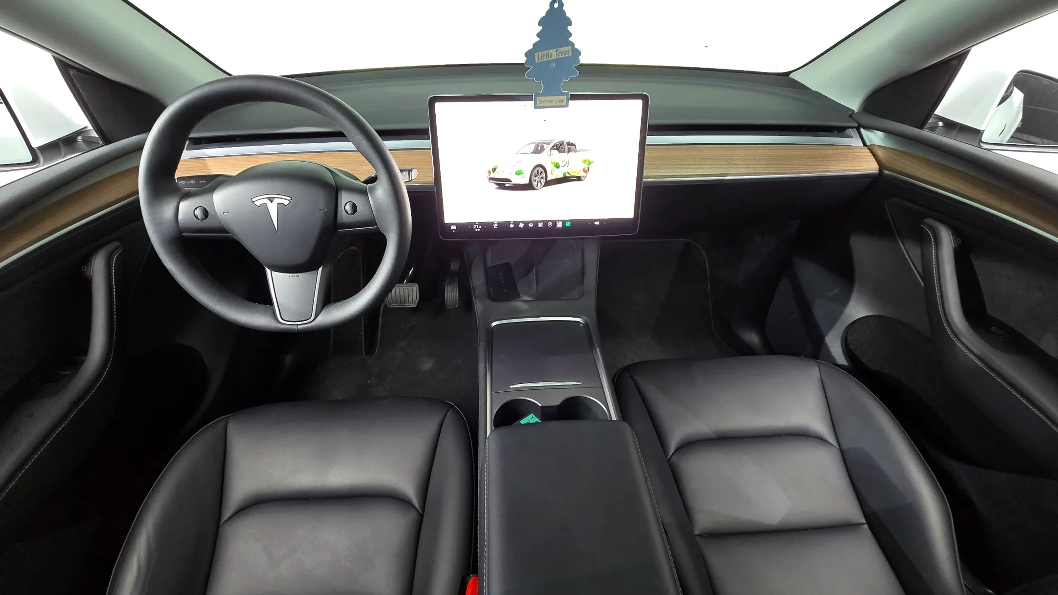 Tesla Y RWD 2024 4/5