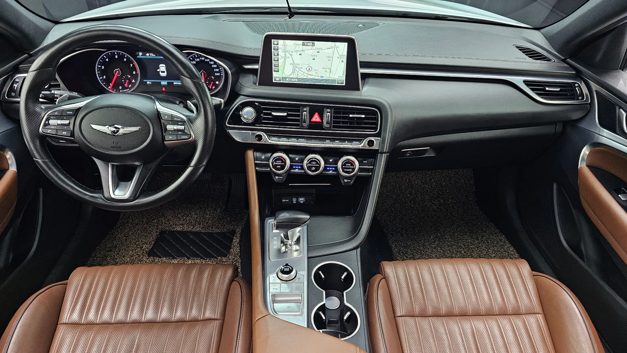 Genesis G70 2.0T AWD 2017 4/5