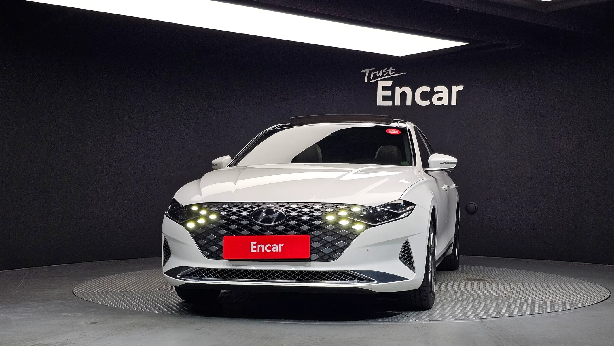 Hyundai IG 2022 2/5