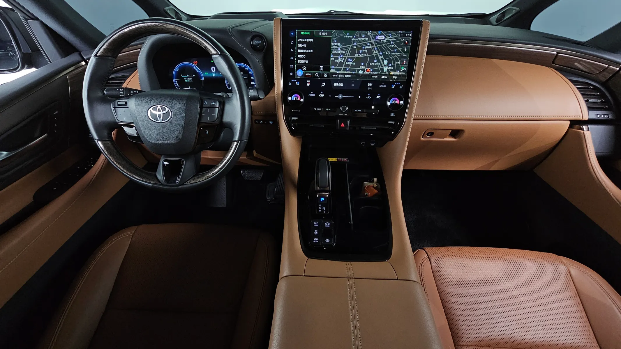 Toyota 4 2.5 HEV AWD 2023 4/5