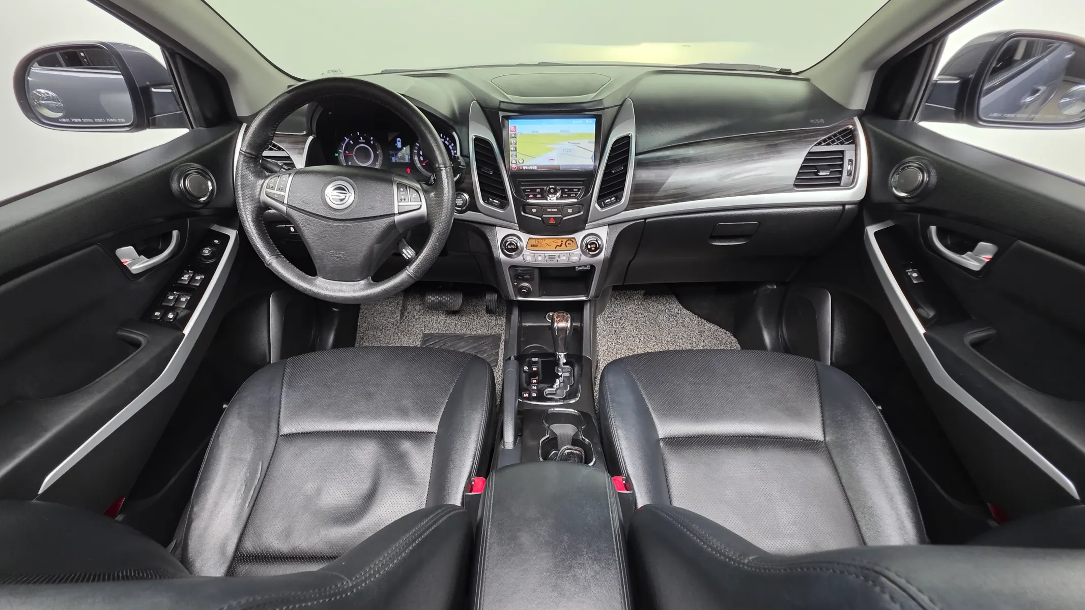 KG Mobility C 2.2 RX 2WD 2015 4/5