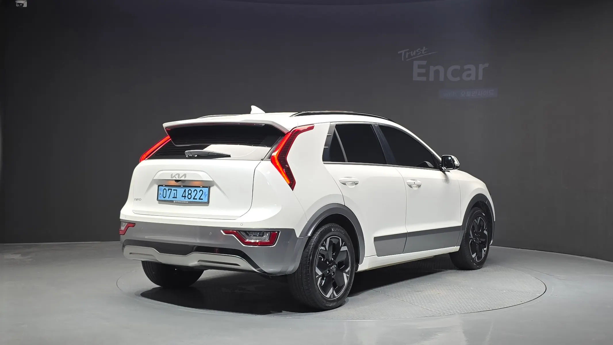 Kia EV 2023 2/32