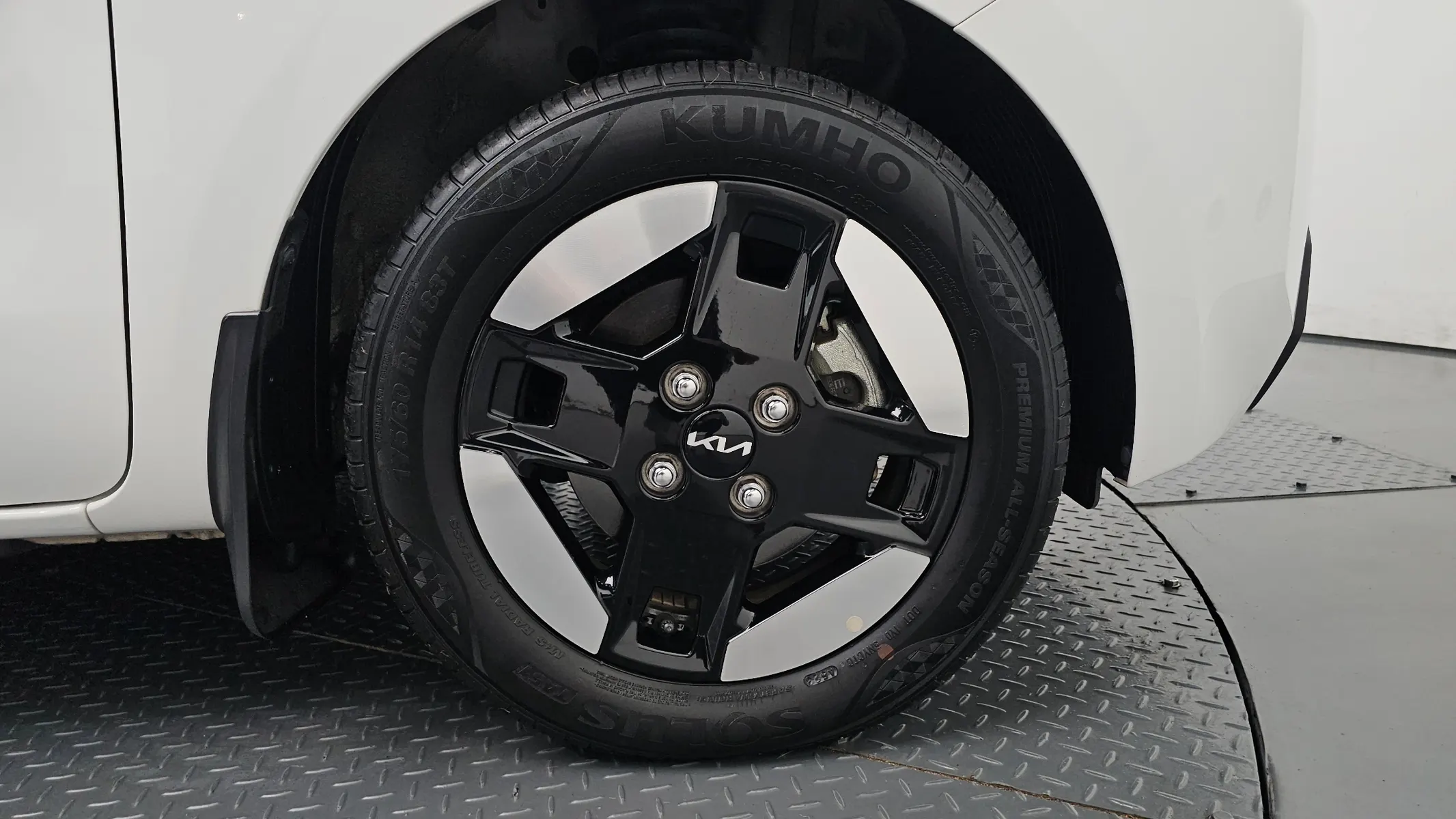 Kia EV 2023 36/37