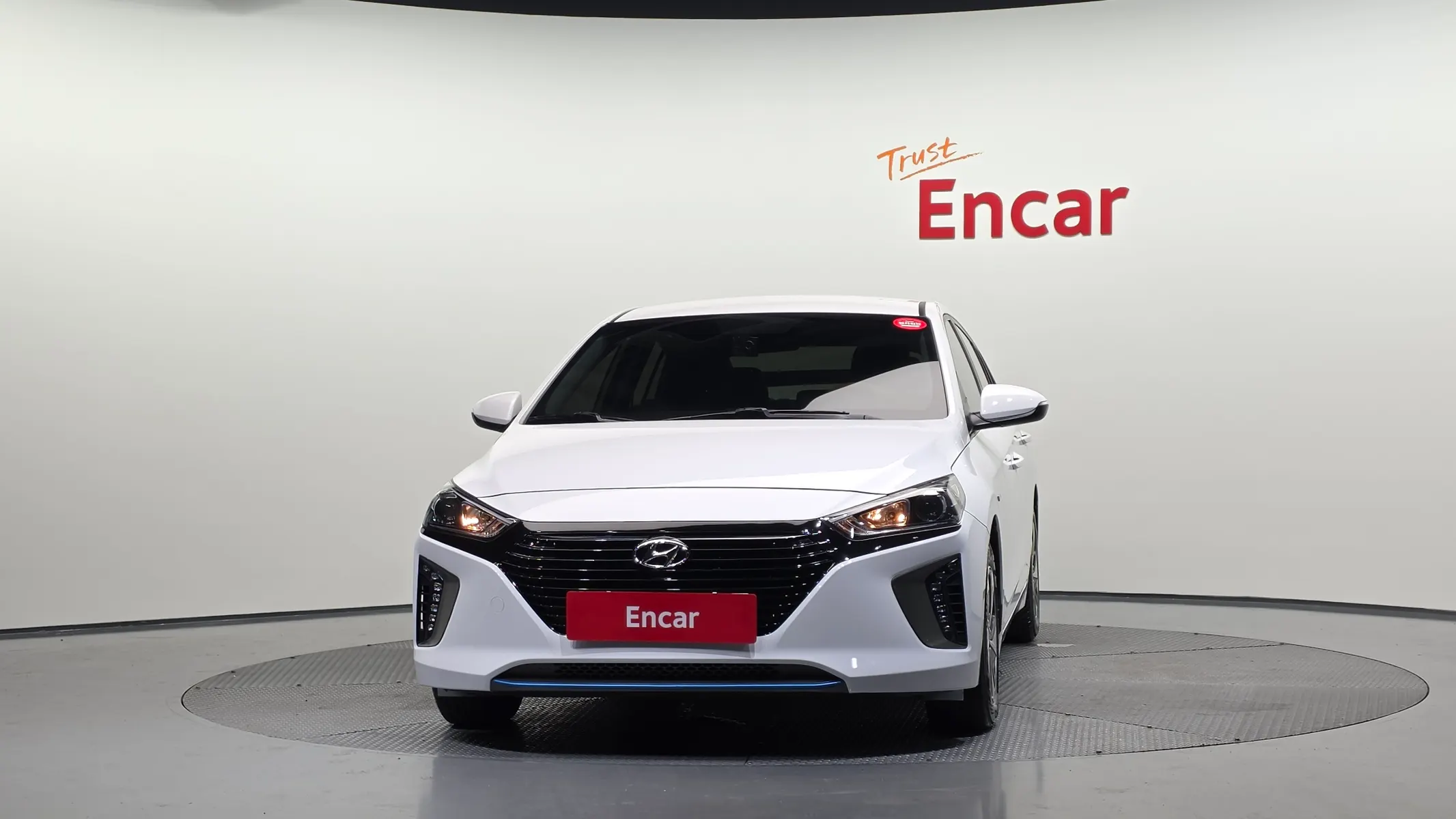 Hyundai 아이오닉 하이브리드 I 2016 2/5