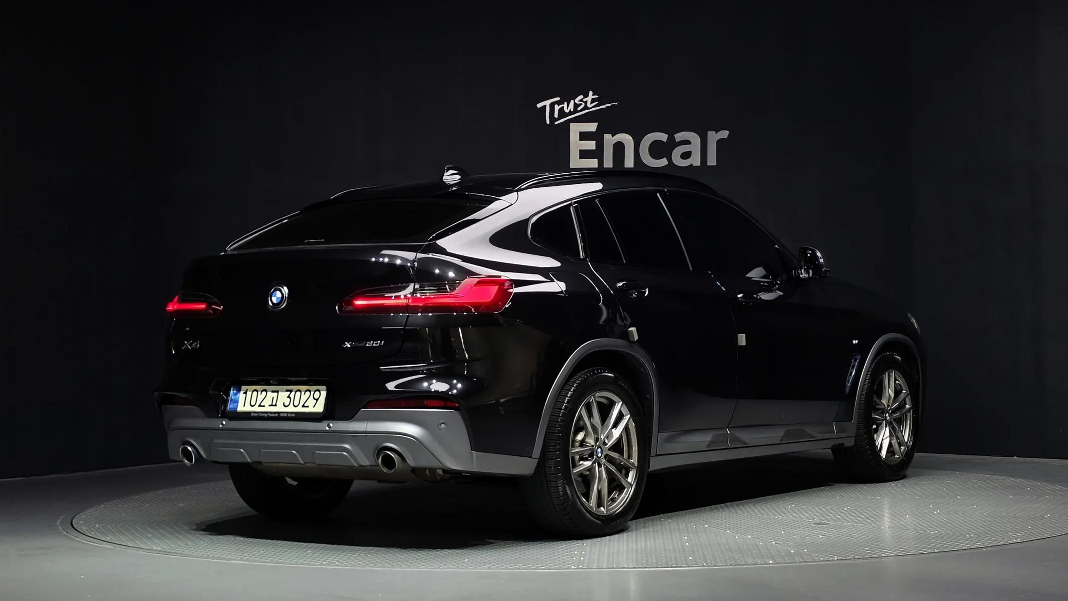 BMW X4 (G02) xDrive20i M X 2021 2/32