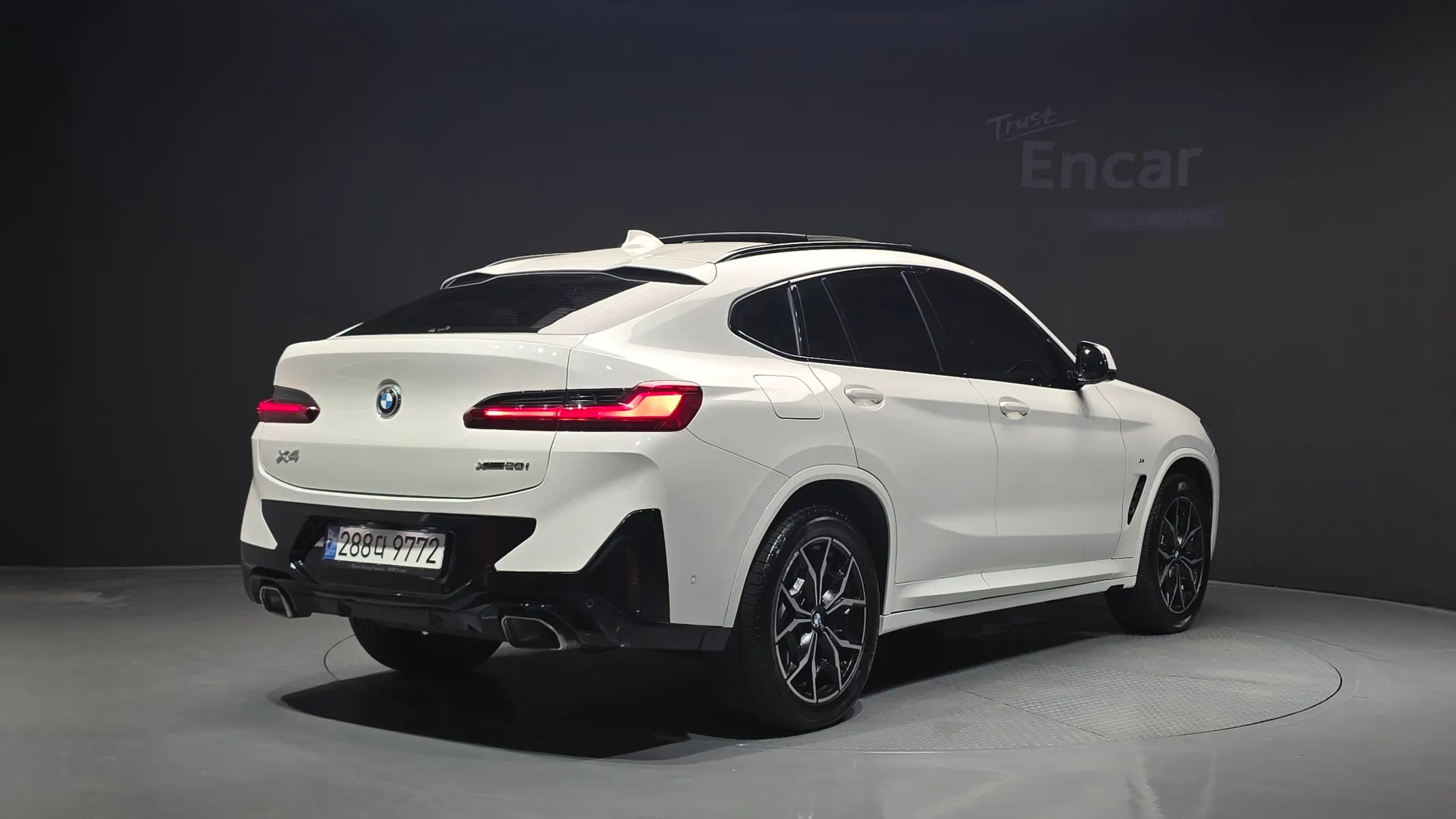 BMW X4 (G02) xDrive20i M 2023 2/34
