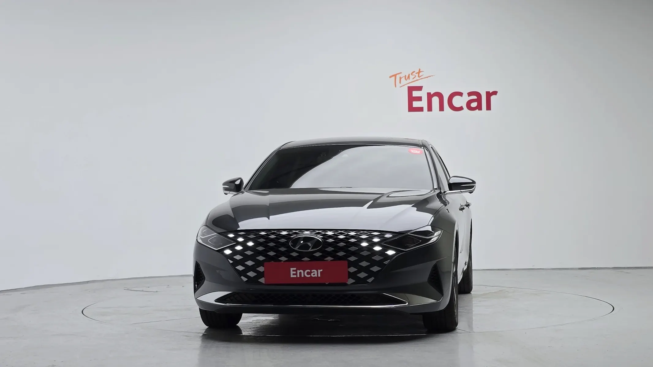 Hyundai IG 2022 3/35
