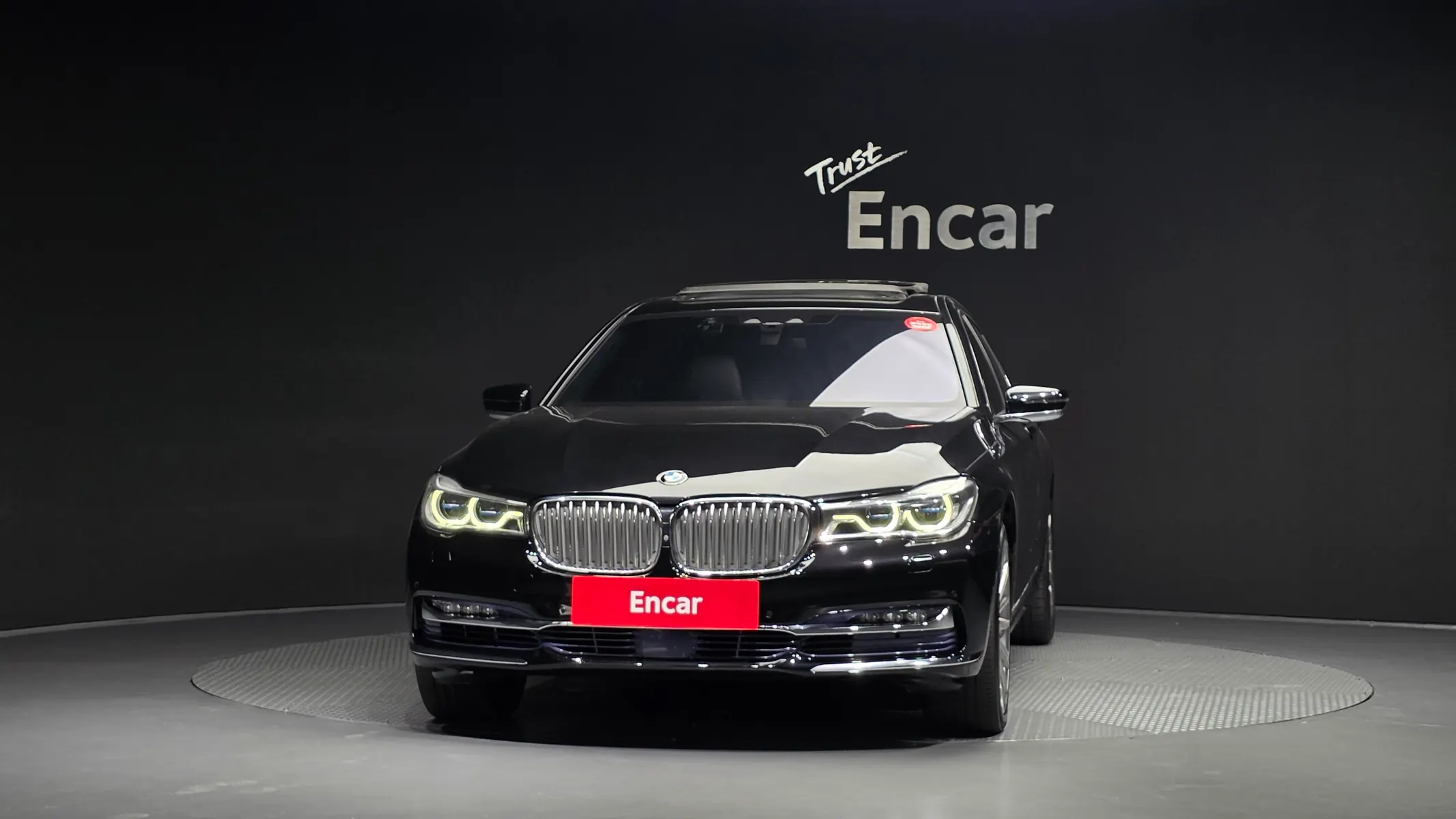 BMW 7 Series (G11) 750Li xDrive 2016 3/36