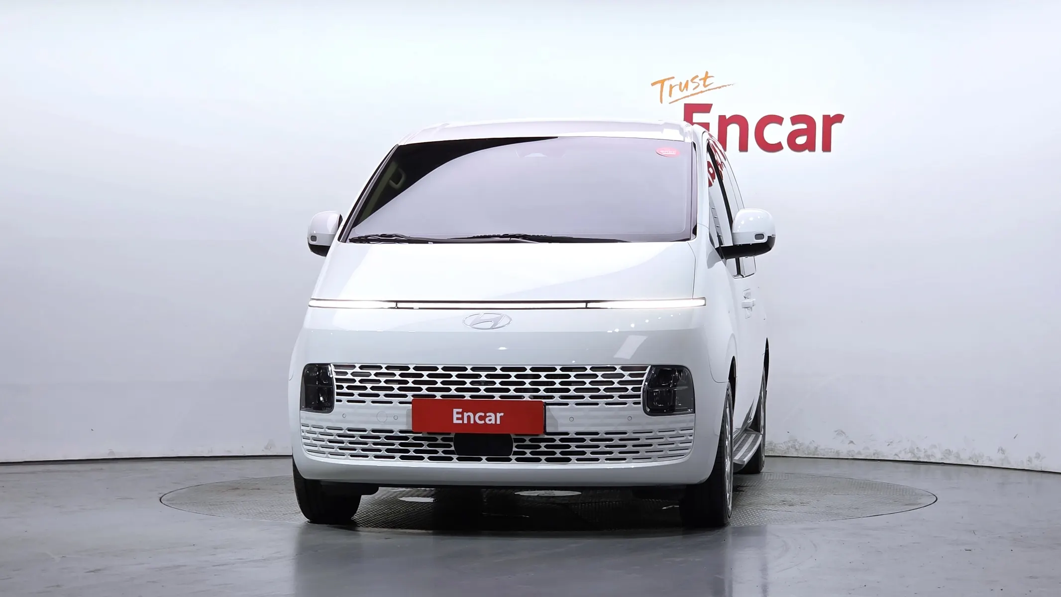 Hyundai Staria HEV 1.6 5 2024 3/34