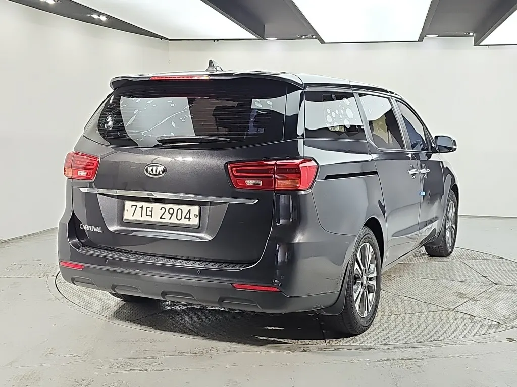 Kia 카니발 11 2018 3/5