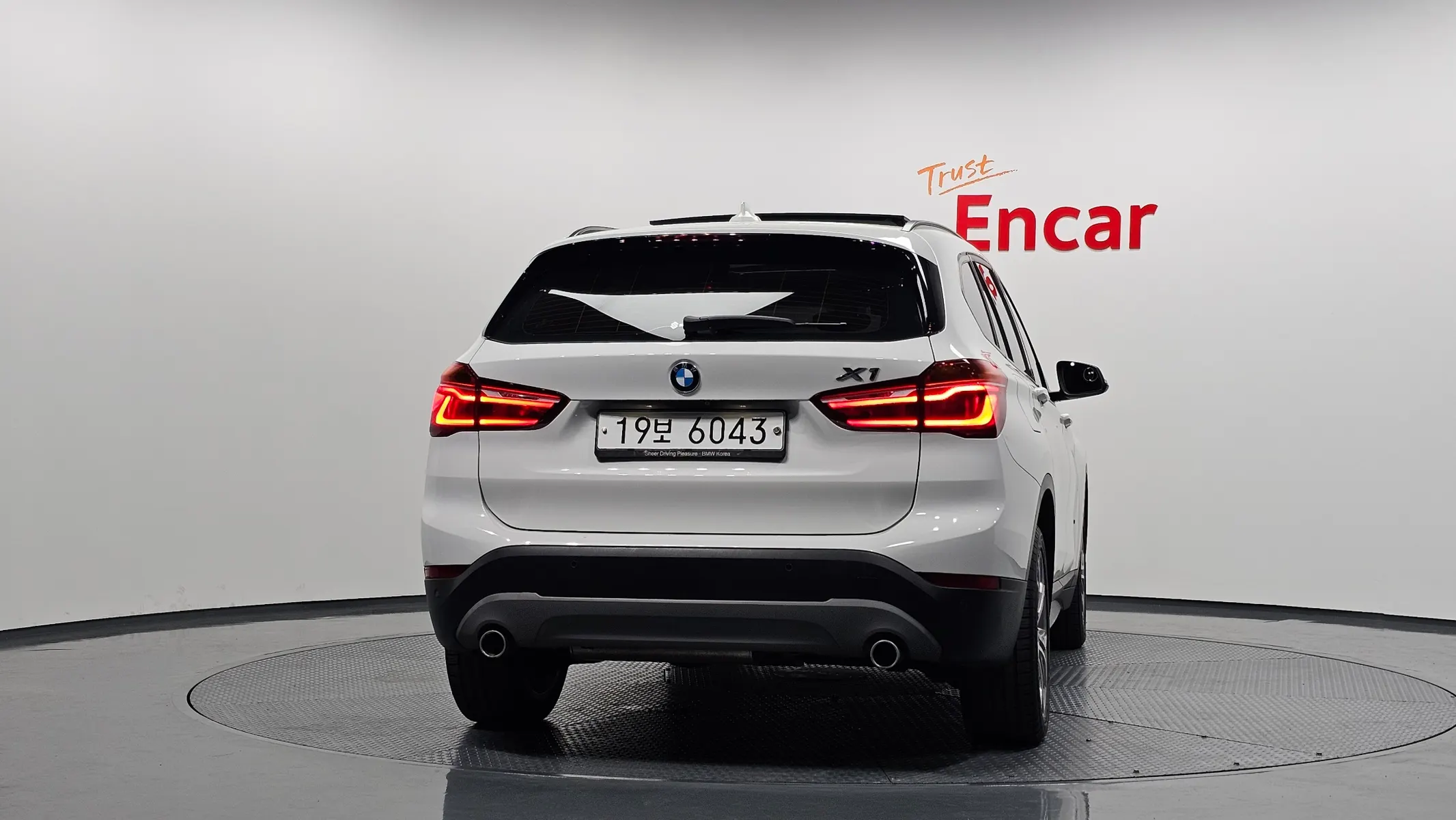 BMW X1 (F48) xDrive 20d 2018 3/33