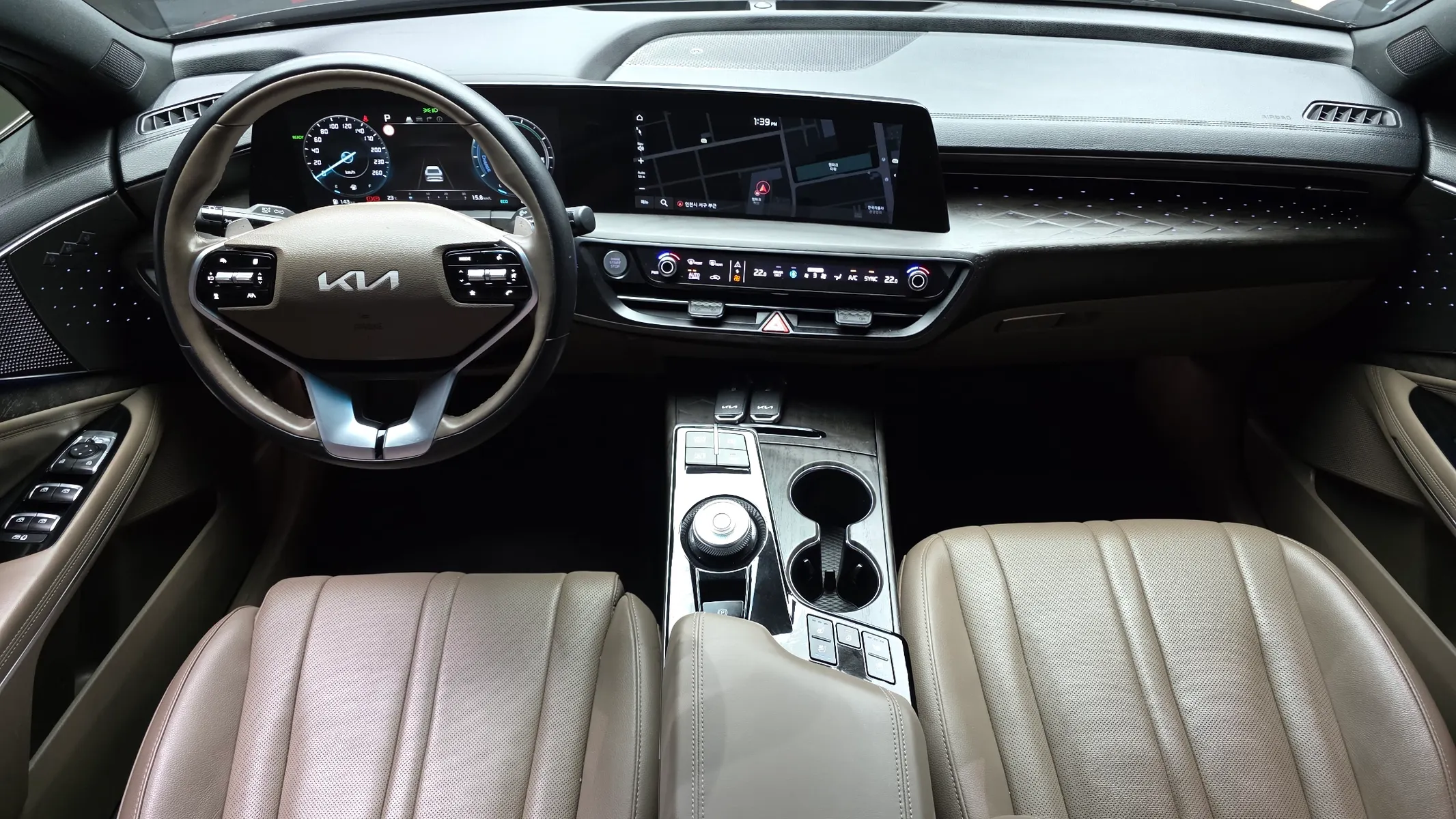 Kia K8 2022 4/5