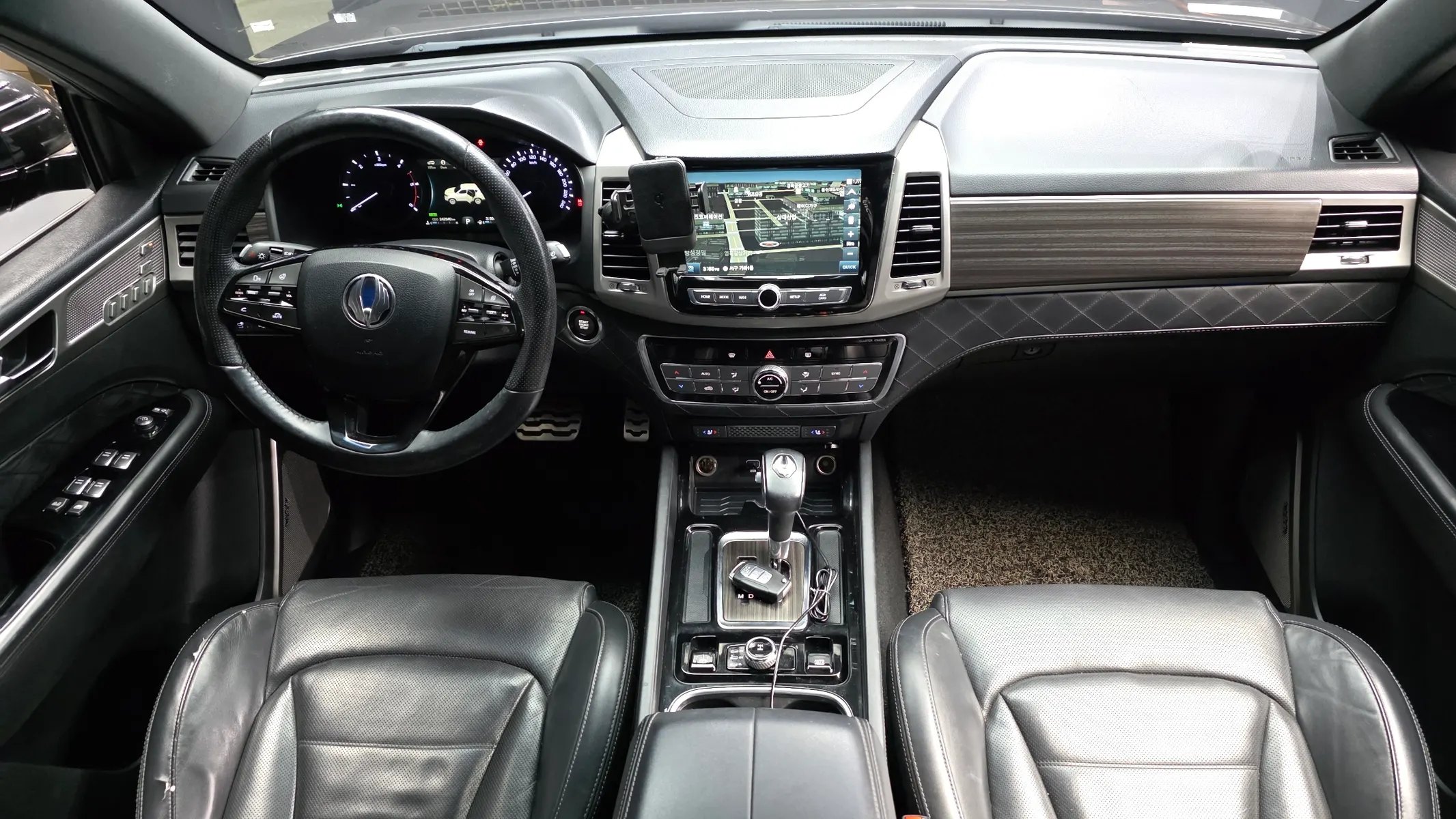 KG Mobility G4 2.2 4WD 2018 4/5