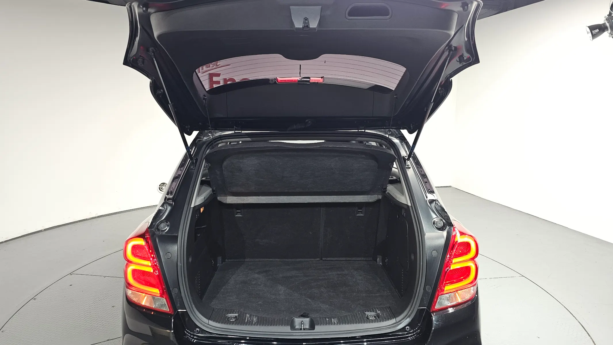 Chevrolet 트랙스 1.4 2017 31/32