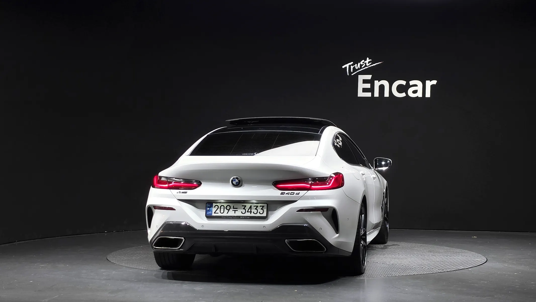 BMW 8 Series (G15) 840d xDrive M 2021 3/37