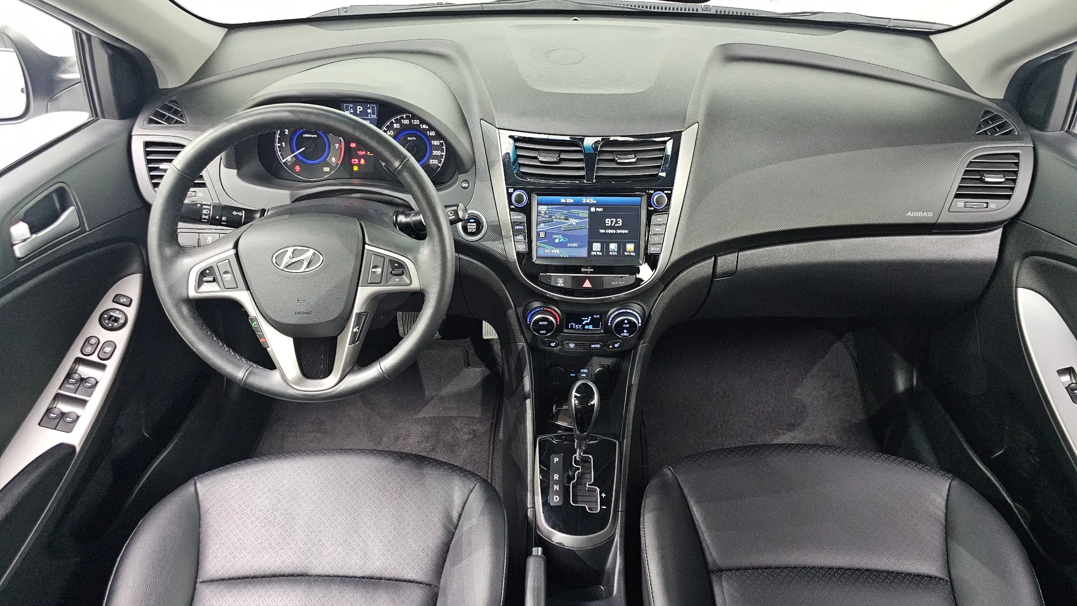 Hyundai () 1.4 VVT 2019 4/5
